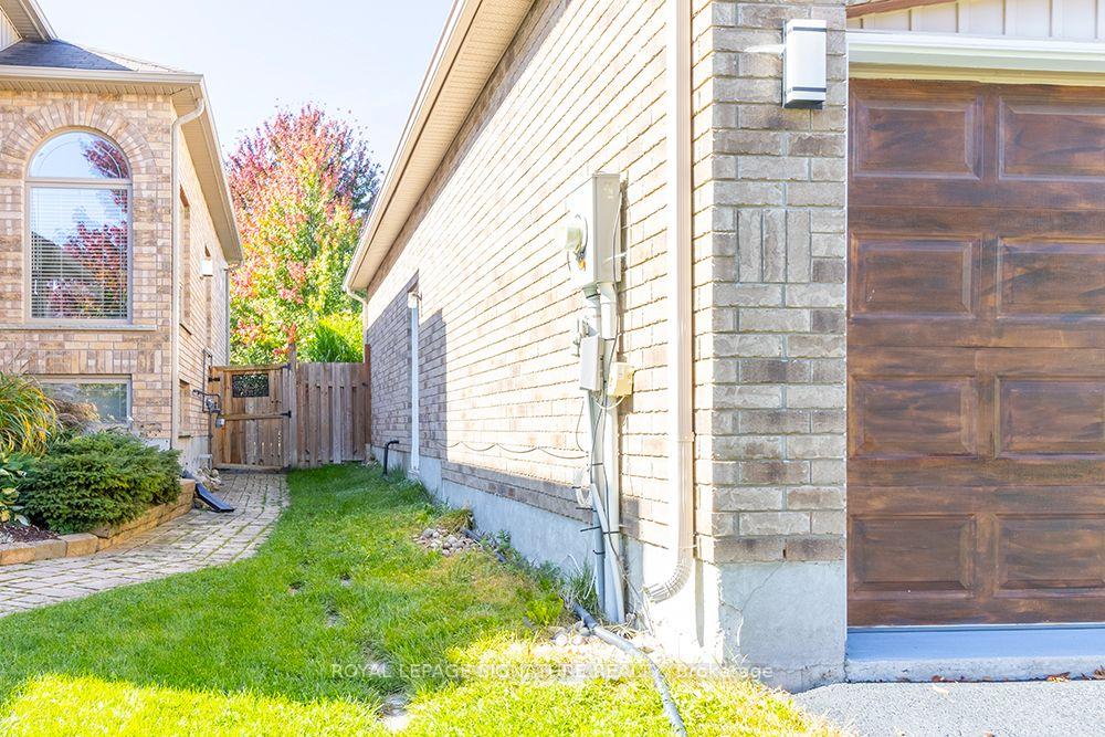 Photo 81 of 32 Davis Street, Collingwood — HOMEH
