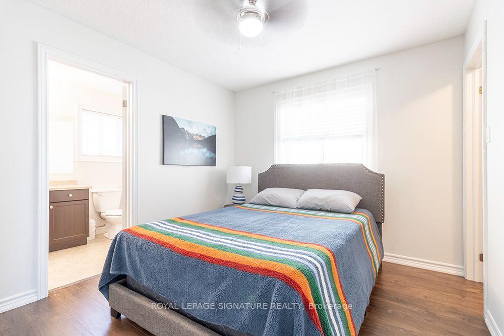 Photo 48 of 32 Davis Street, Collingwood — HOMEH
