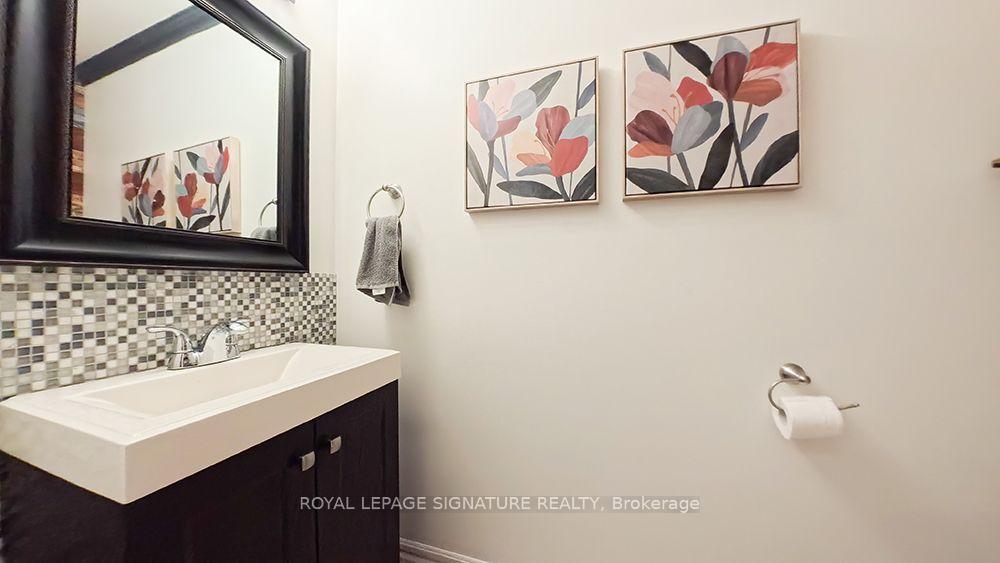 Photo 37 of 32 Davis Street, Collingwood — HOMEH