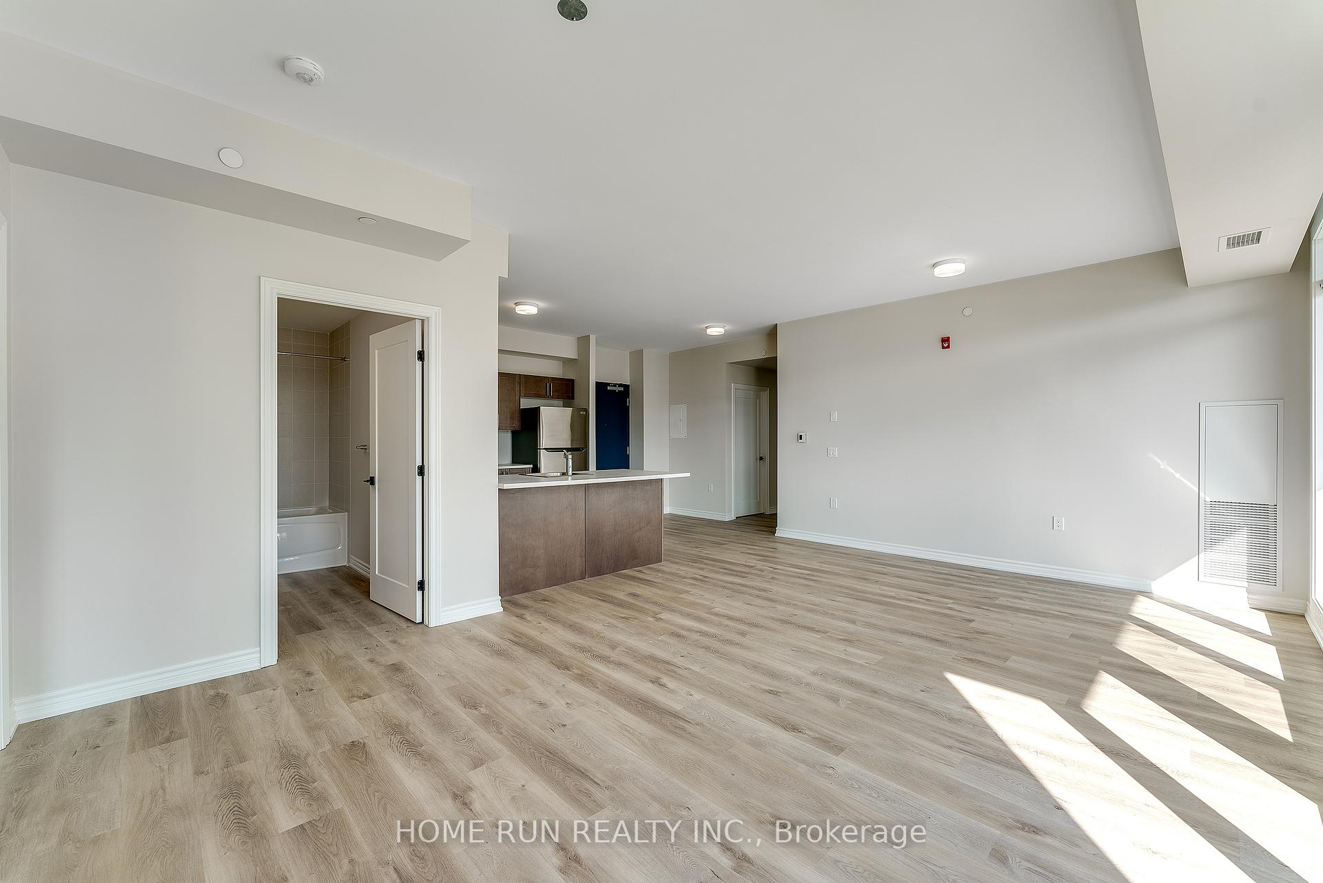Photo 9 of Unit 302, 397 Codds Road, Ottawa, CFB Rockcliffe and Area — HOMEH