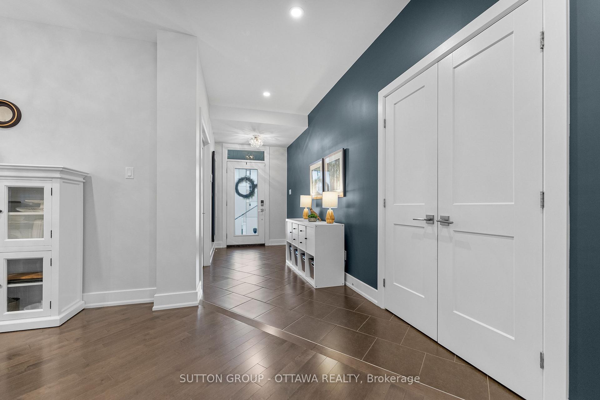 Photo 7 of 571 Egret Way, Ottawa, Barrhaven - Half Moon Bay — HOMEH