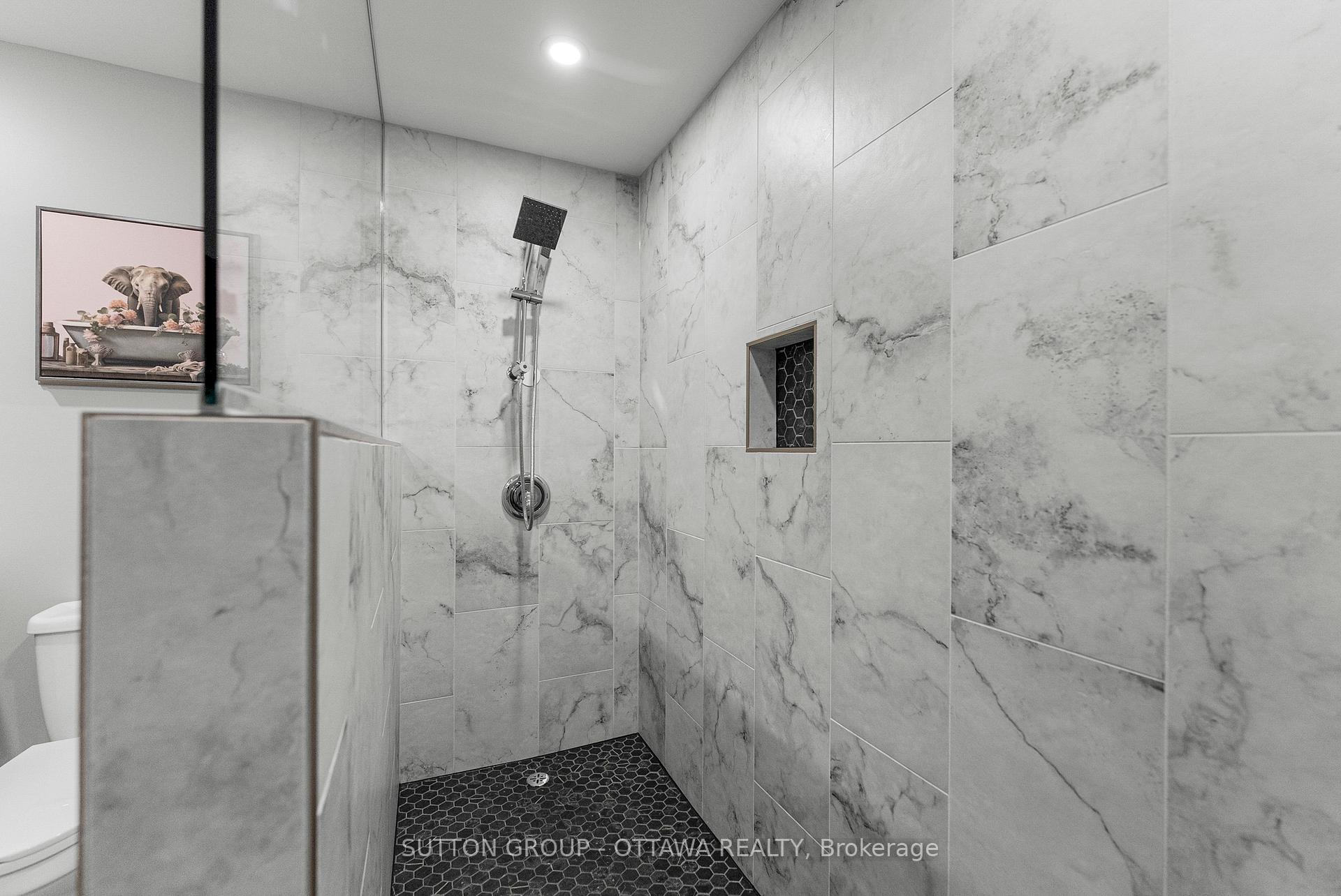 Photo 41 of 571 Egret Way, Ottawa, Barrhaven - Half Moon Bay — HOMEH