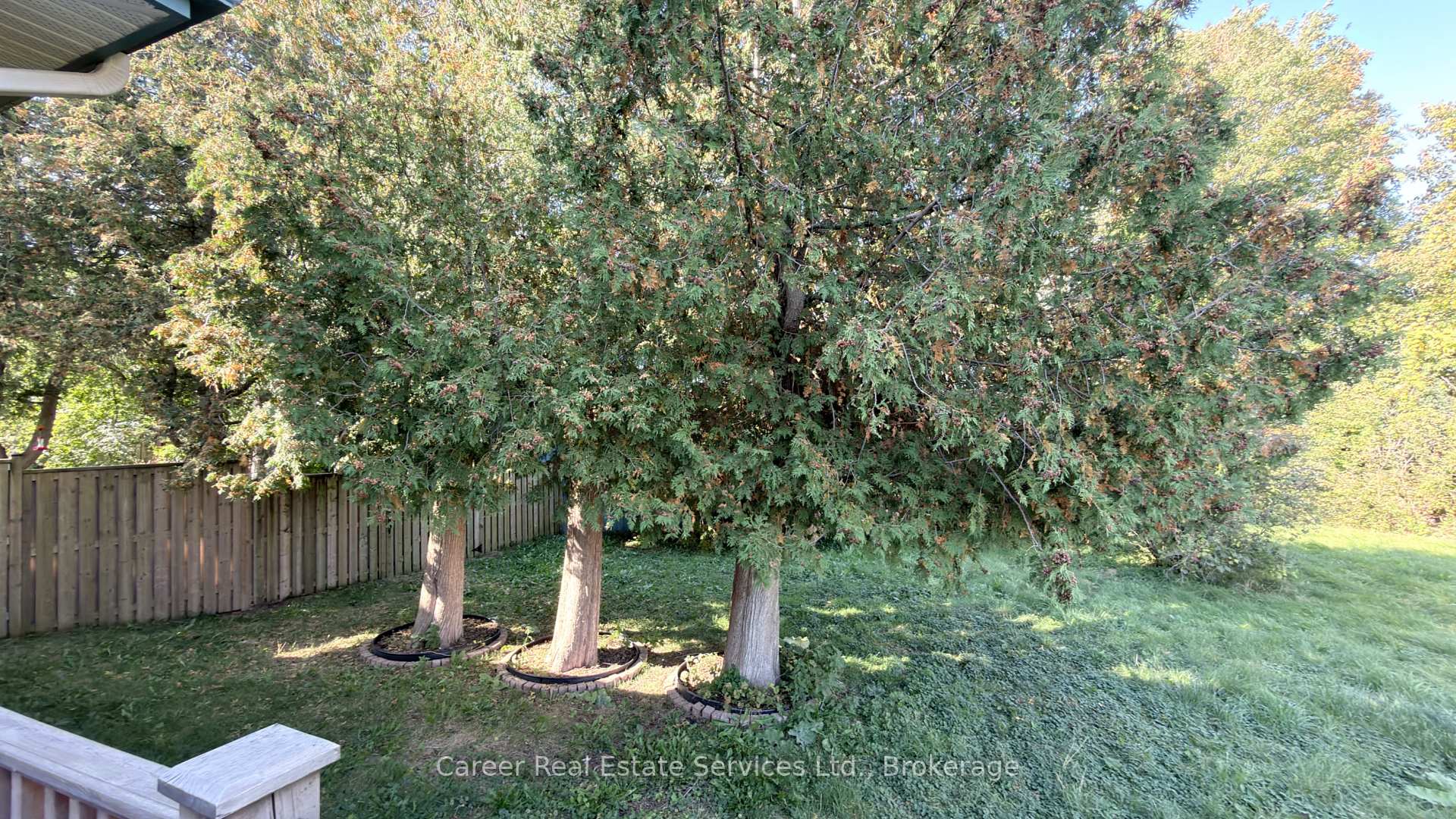 Photo 26 of 995 Cedar Street, Oshawa, Lakeview — HOMEH