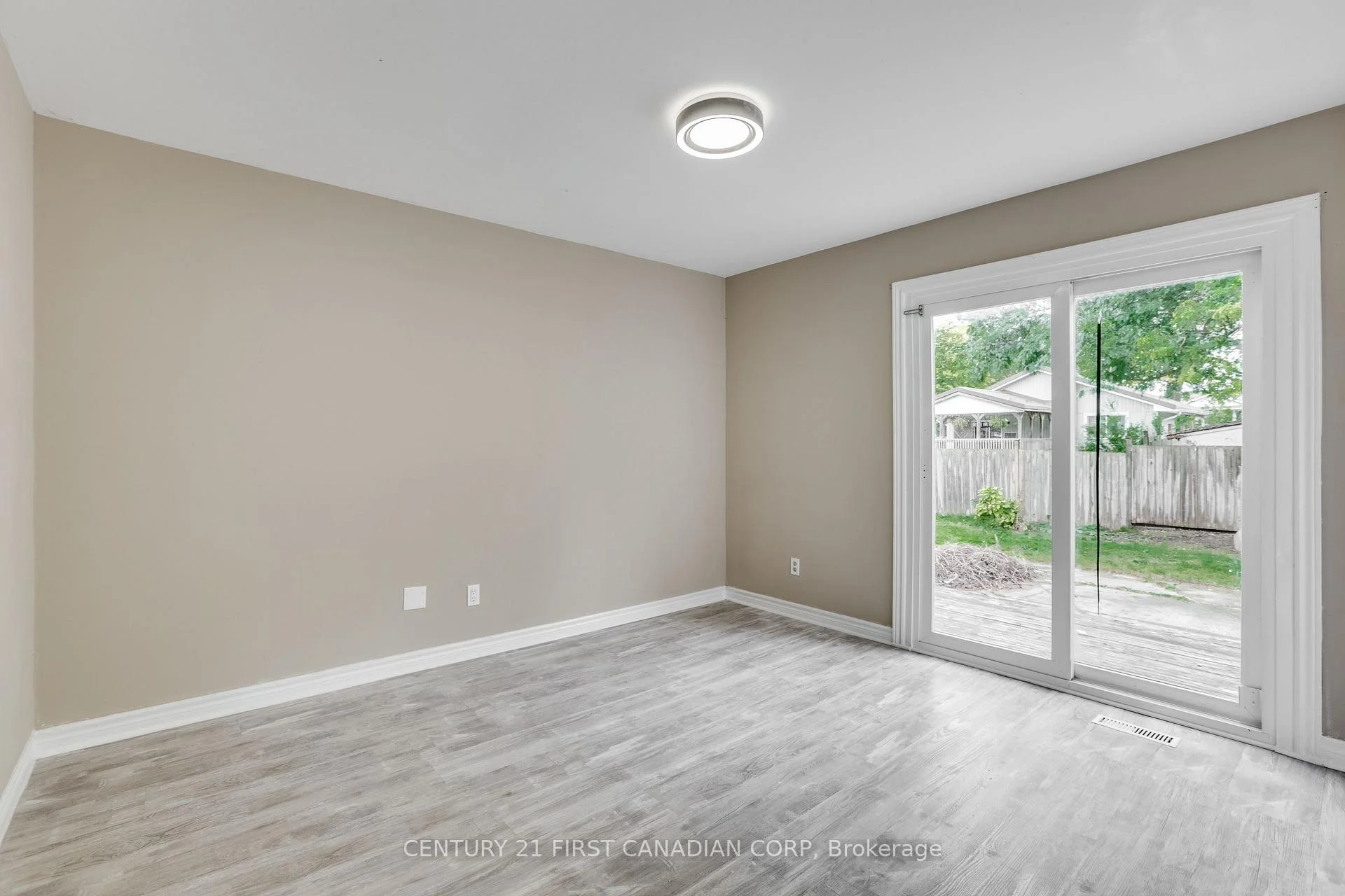 Photo 15 of Unit MAIN, 63 Renny Crescent, London, South X — HOMEH
