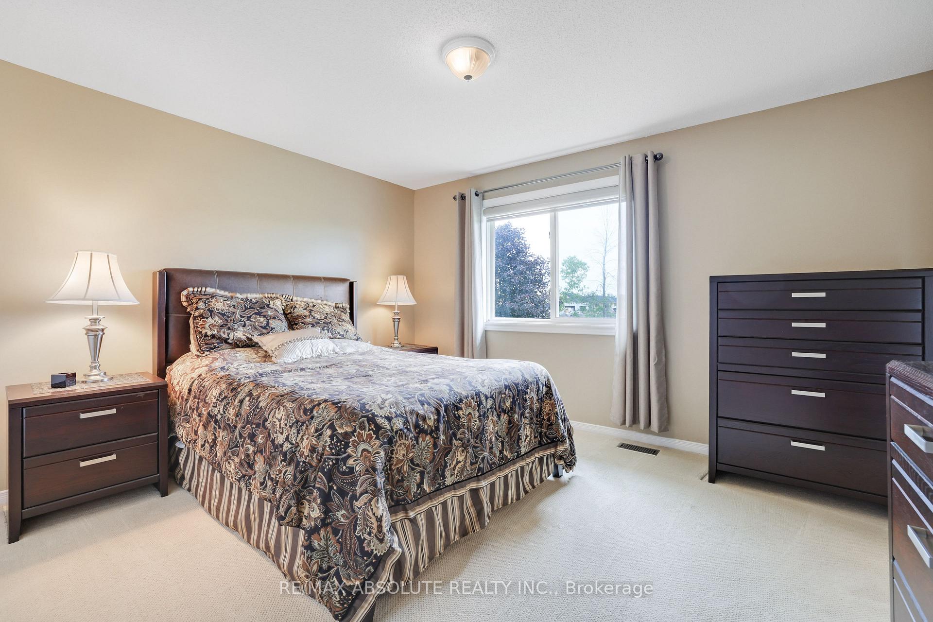Photo 17 of 14 Riley Crescent, McNab/Braeside, Mcnab/Braeside Twps — HOMEH