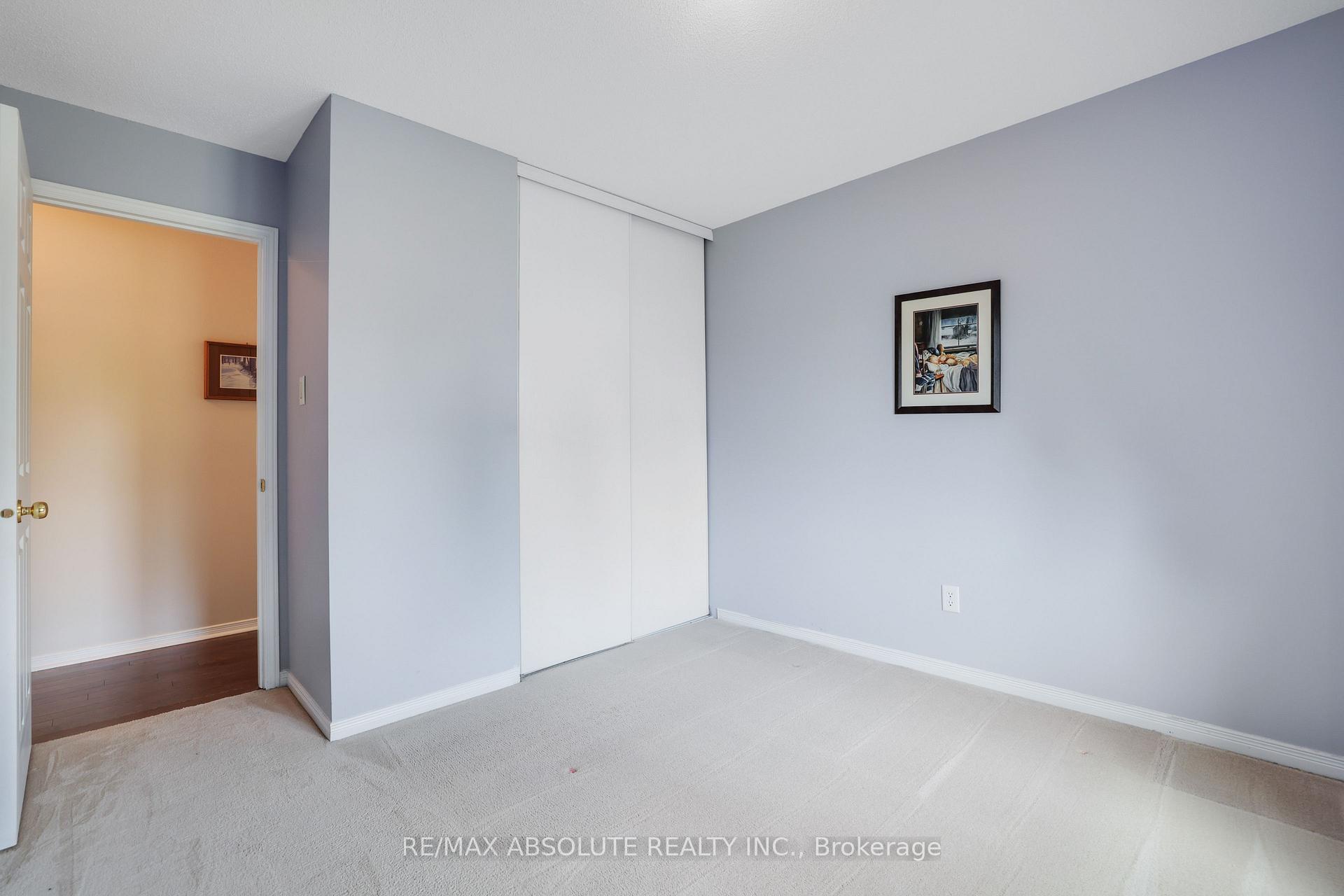 Photo 24 of 14 Riley Crescent, McNab/Braeside, Mcnab/Braeside Twps — HOMEH