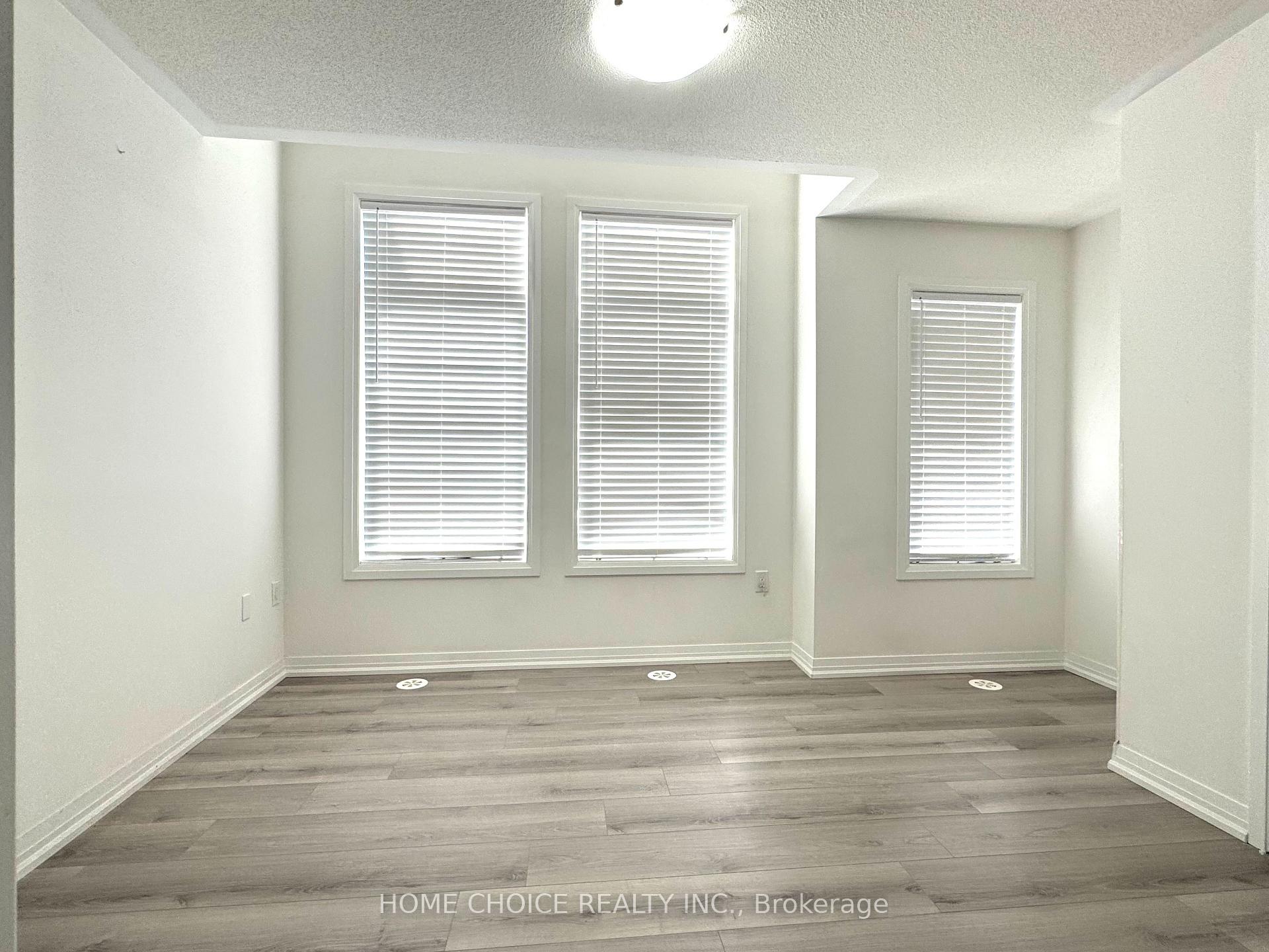 Photo 16 of 47 Saigen Lane, Markham, Cedar Grove — HOMEH