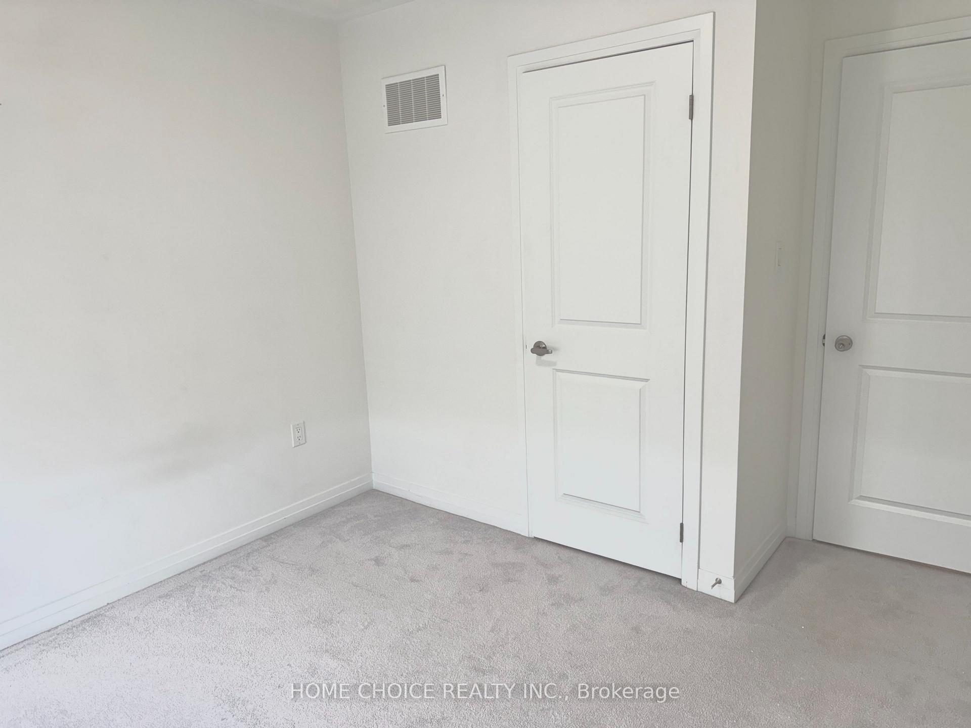 Photo 22 of 47 Saigen Lane, Markham, Cedar Grove — HOMEH
