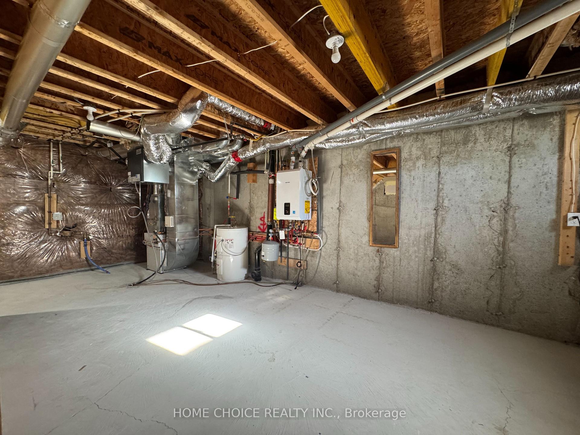 Photo 25 of 47 Saigen Lane, Markham, Cedar Grove — HOMEH