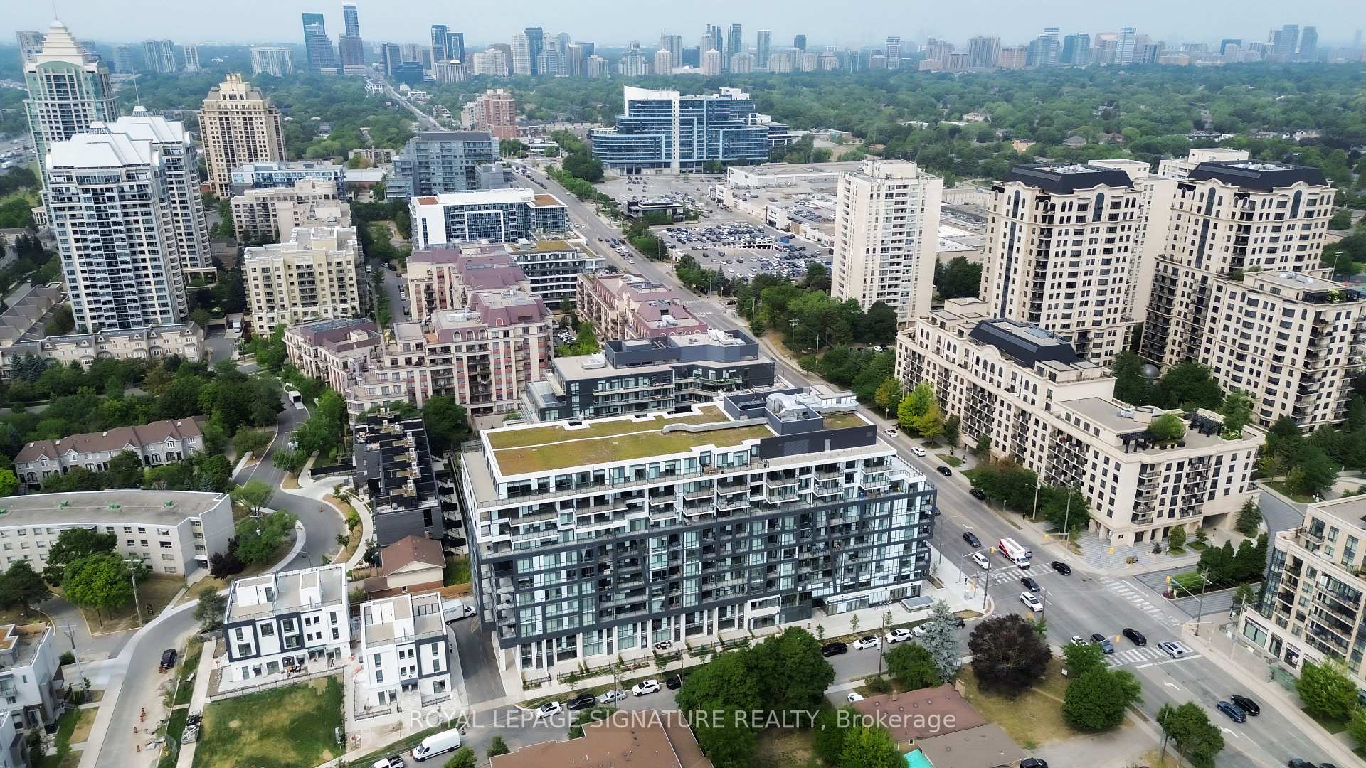 Photo 13 of Unit 614, 6 Greenbriar Road, North York, Bayview Village — HOMEH