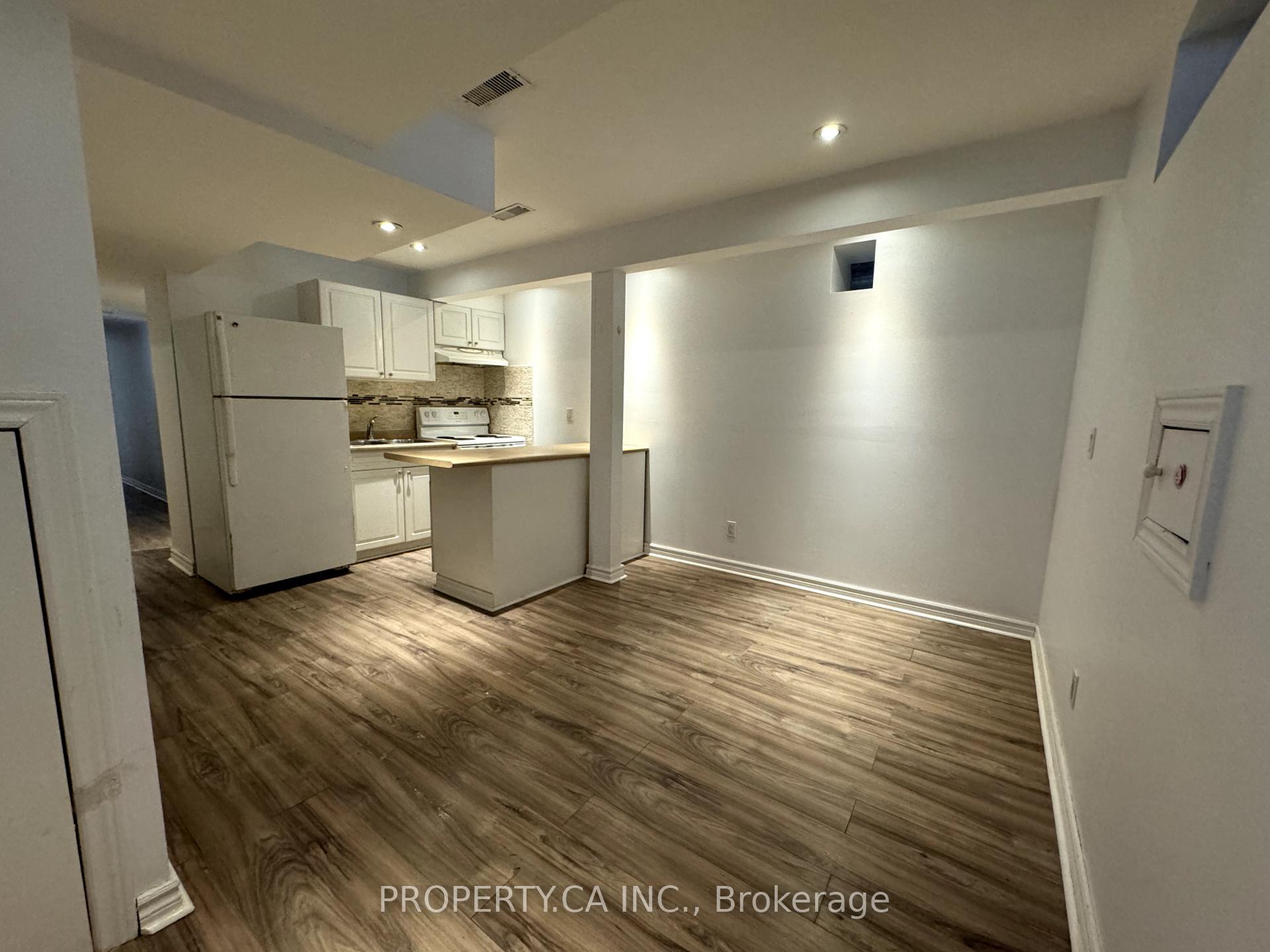 Photo 2 of Unit #Lower, 270 Christie Street, Toronto, Dovercourt-Wallace Emerson-Junction — HOMEH