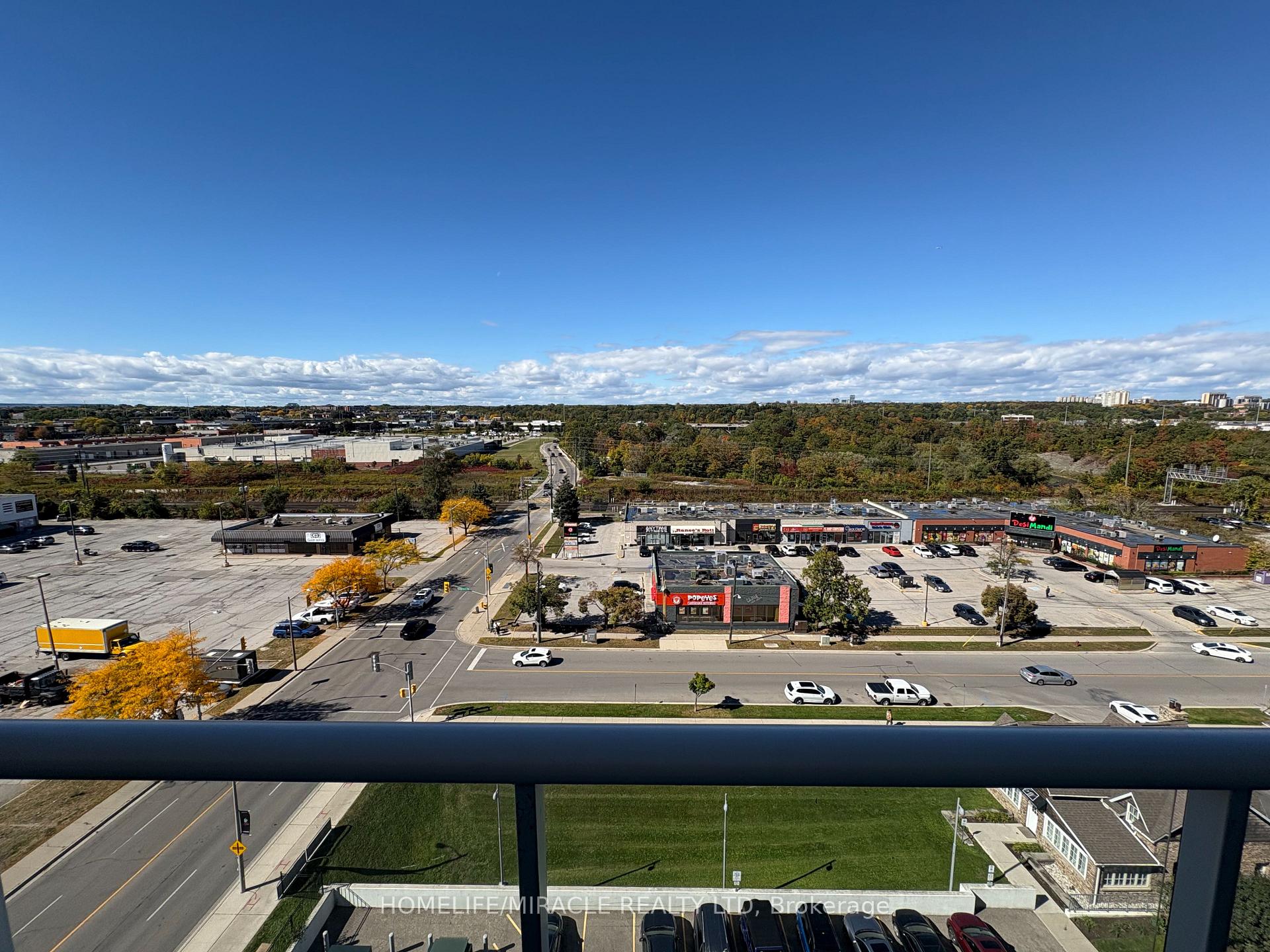Photo 24 of Unit 911, 65 Speers Road, Oakville, Central — HOMEH
