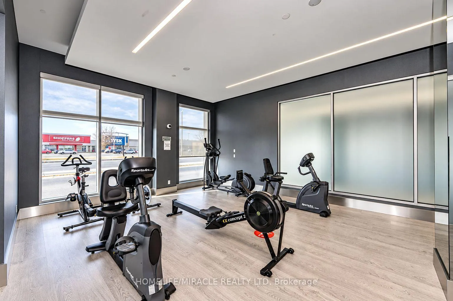 Photo 26 of Unit 911, 65 Speers Road, Oakville, Central — HOMEH