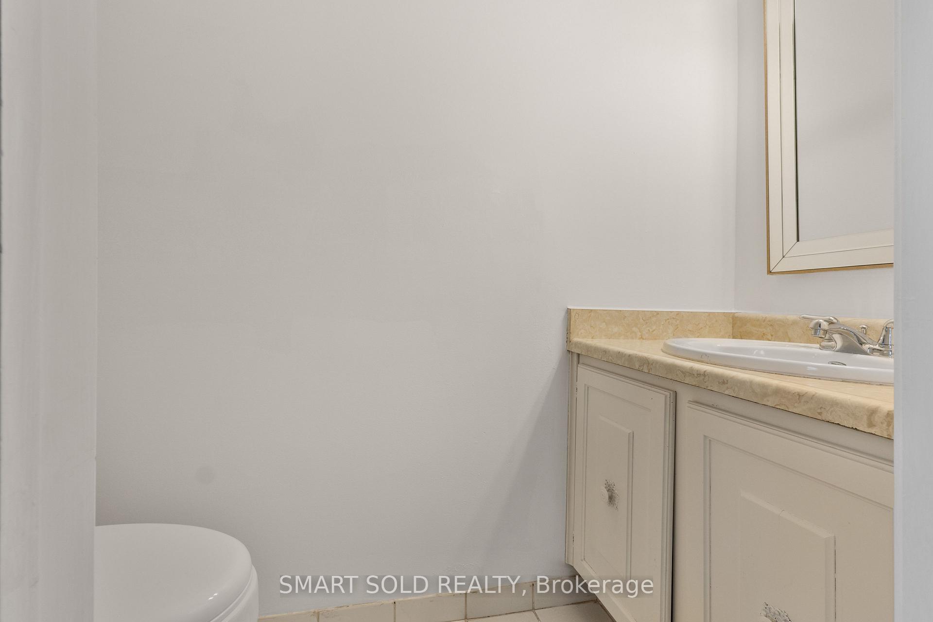 Photo 17 of 2120 Rathburn Road E, Mississauga, Rathwood — HOMEH