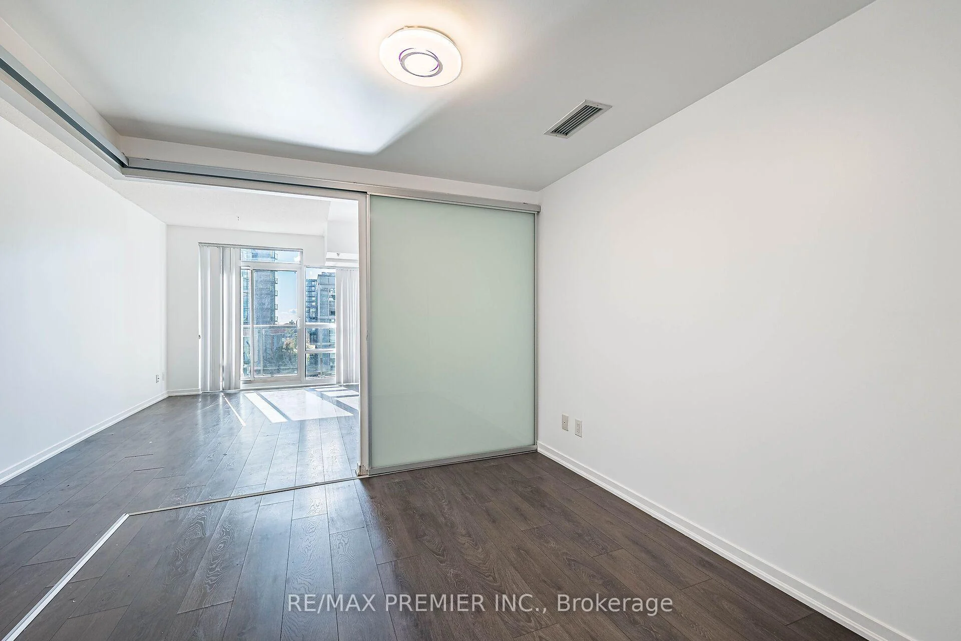 Photo 16 of Unit 808, 68 Abell Street, Toronto, Little Portugal — HOMEH