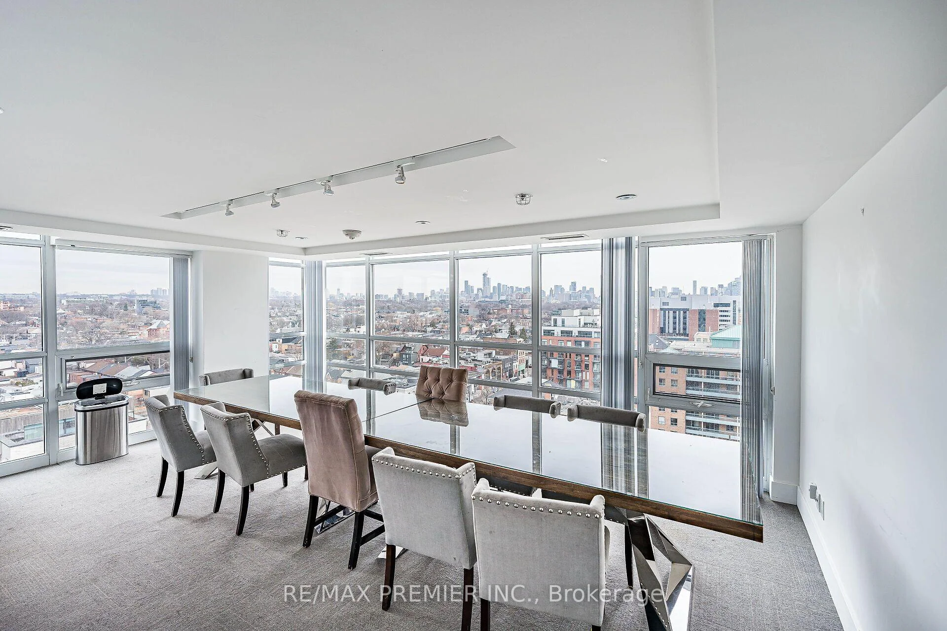 Photo 24 of Unit 808, 68 Abell Street, Toronto, Little Portugal — HOMEH