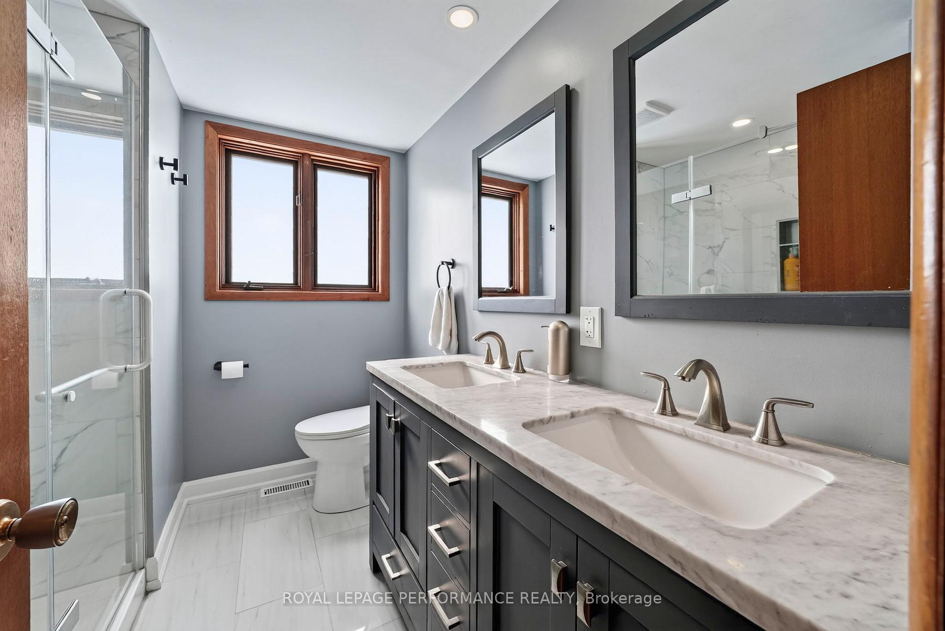 Photo 17 of 2761 Ross Avenue, Cornwall, Cornwall — HOMEH