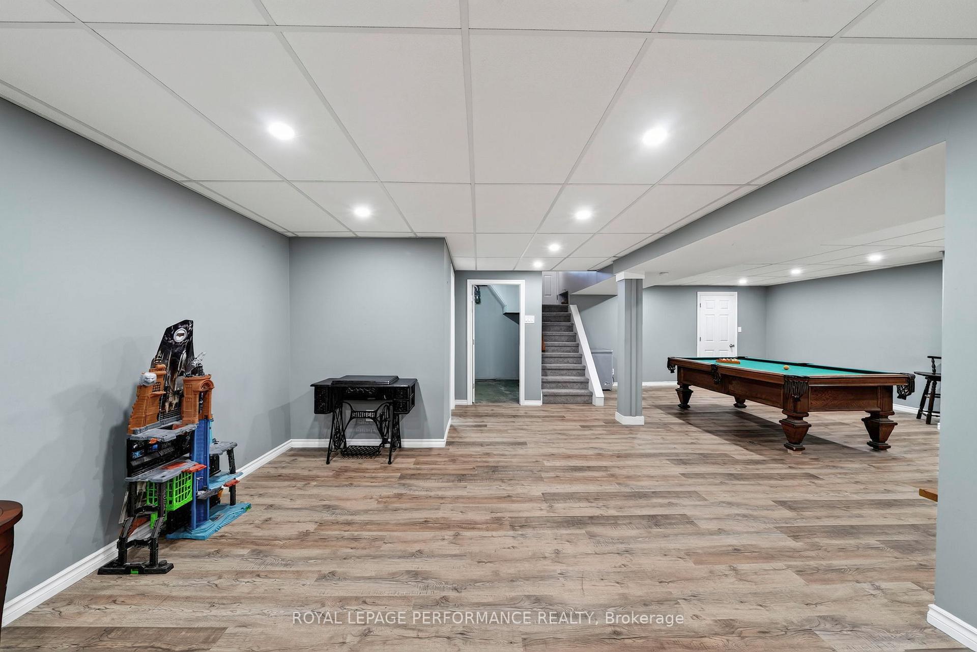Photo 32 of 2761 Ross Avenue, Cornwall, Cornwall — HOMEH