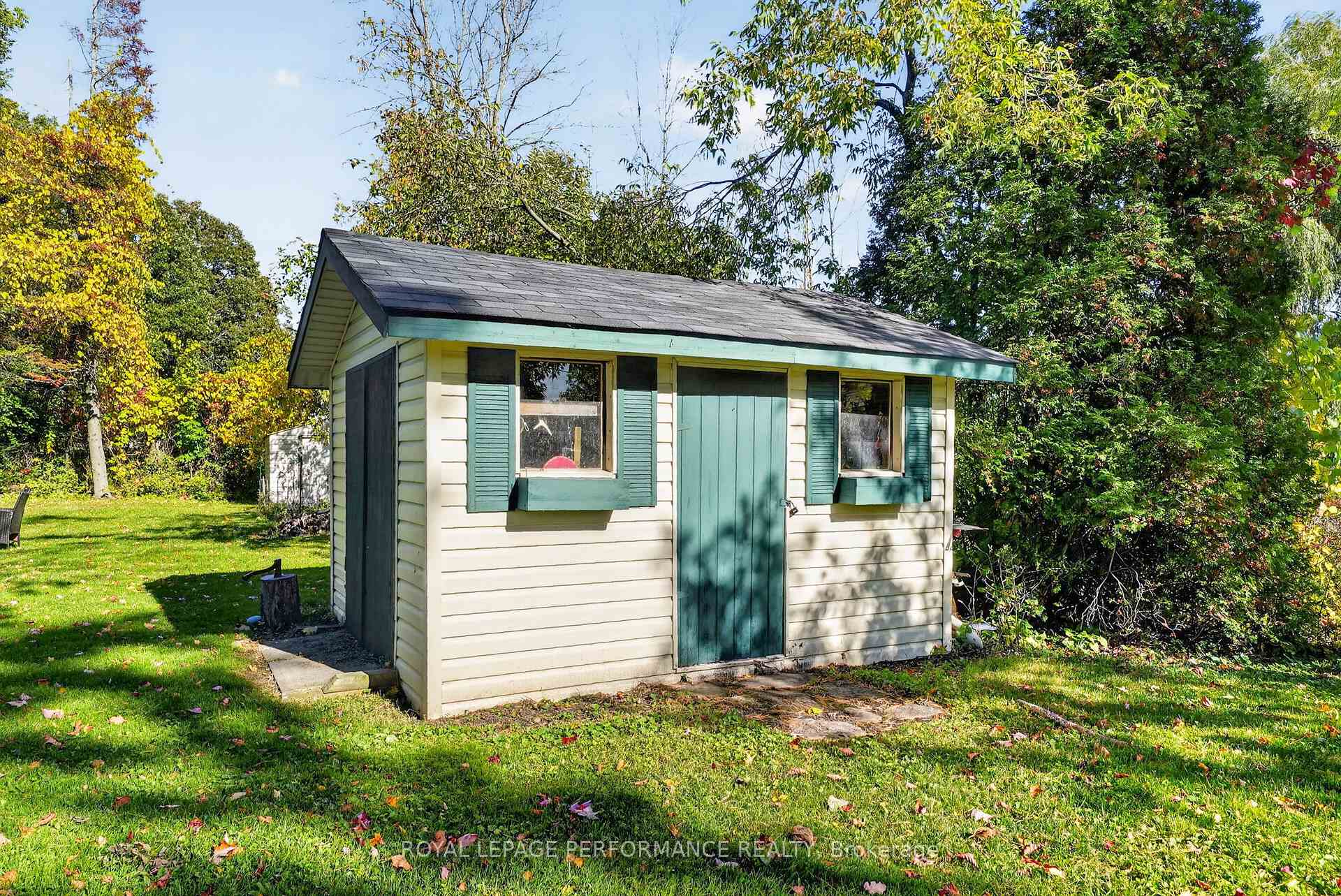 Photo 37 of 2761 Ross Avenue, Cornwall, Cornwall — HOMEH