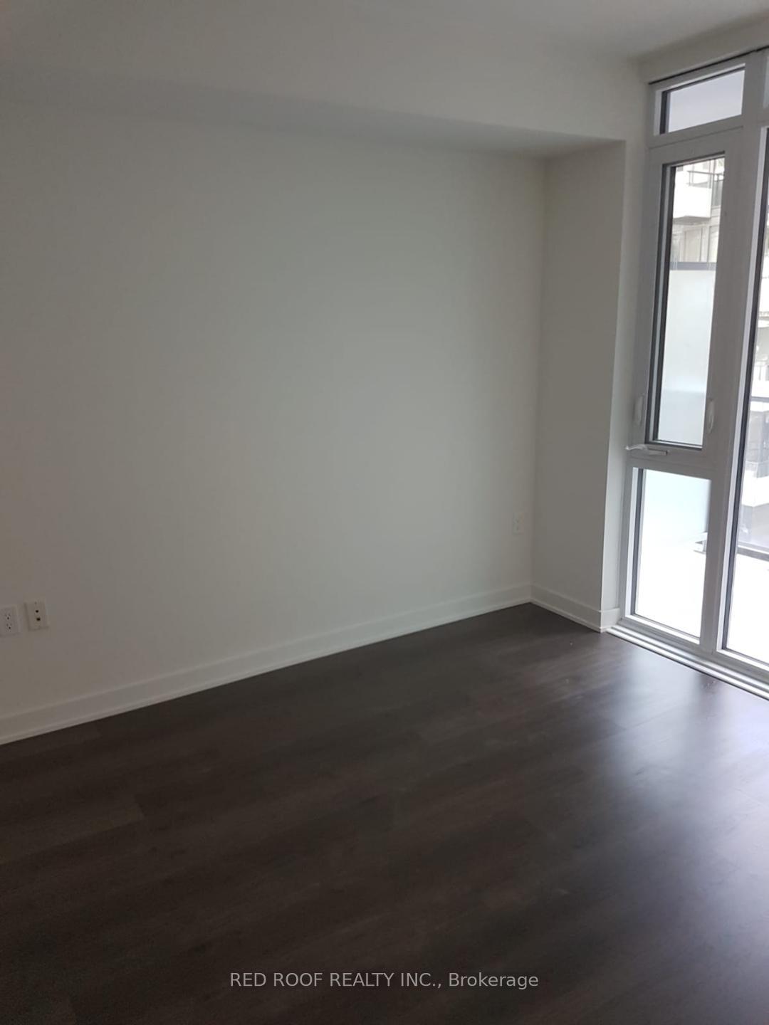 Photo 4 of Unit 527E, 576 Front Street W, Toronto, Waterfront Communities — HOMEH