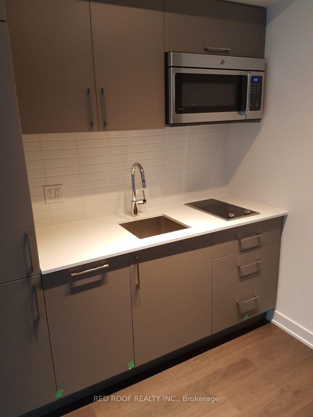 Photo 9 of Unit 527E, 576 Front Street W, Toronto, Waterfront Communities — HOMEH