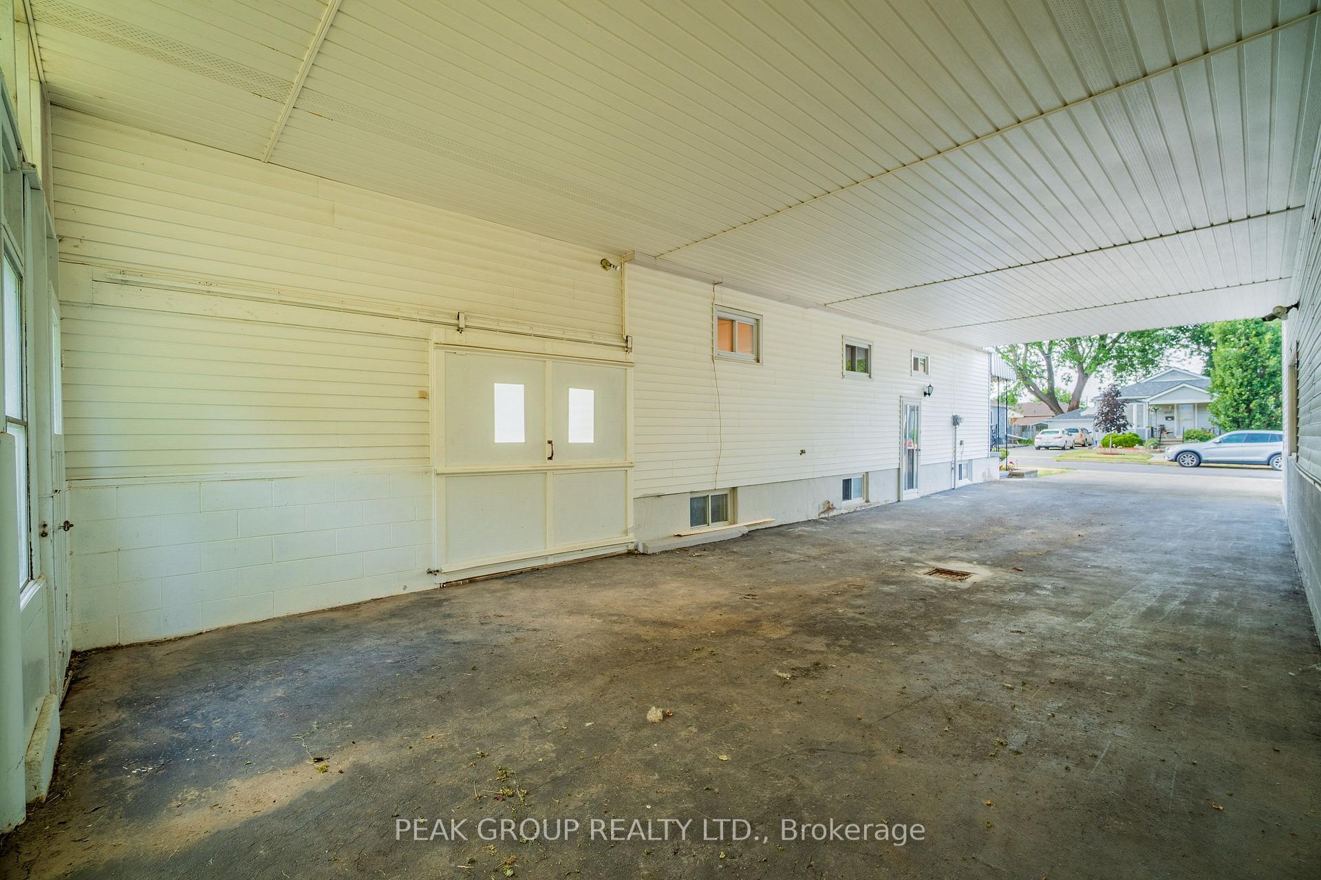 Photo 18 of 6020 Keith Street, Niagara Falls, Church's Lane — HOMEH