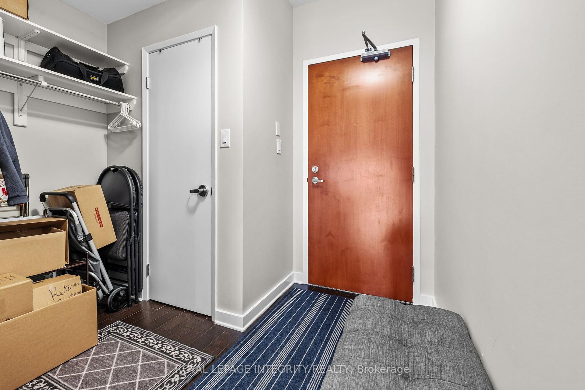 Photo 3 of Unit 309, 310 Centrum Boulevard, Ottawa, Bilberry Creek/Queenswood Heights — HOMEH