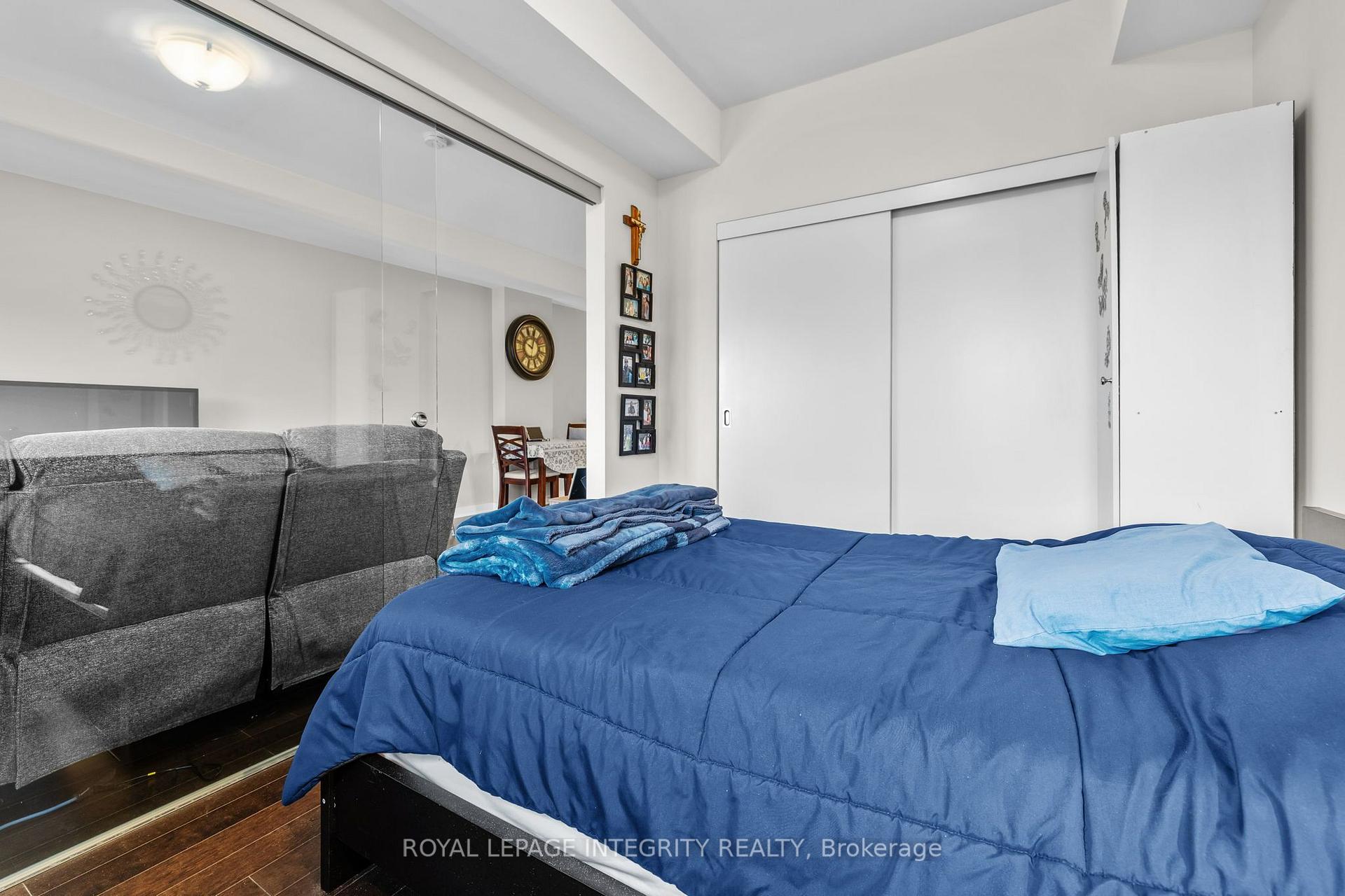 Photo 17 of Unit 309, 310 Centrum Boulevard, Ottawa, Bilberry Creek/Queenswood Heights — HOMEH