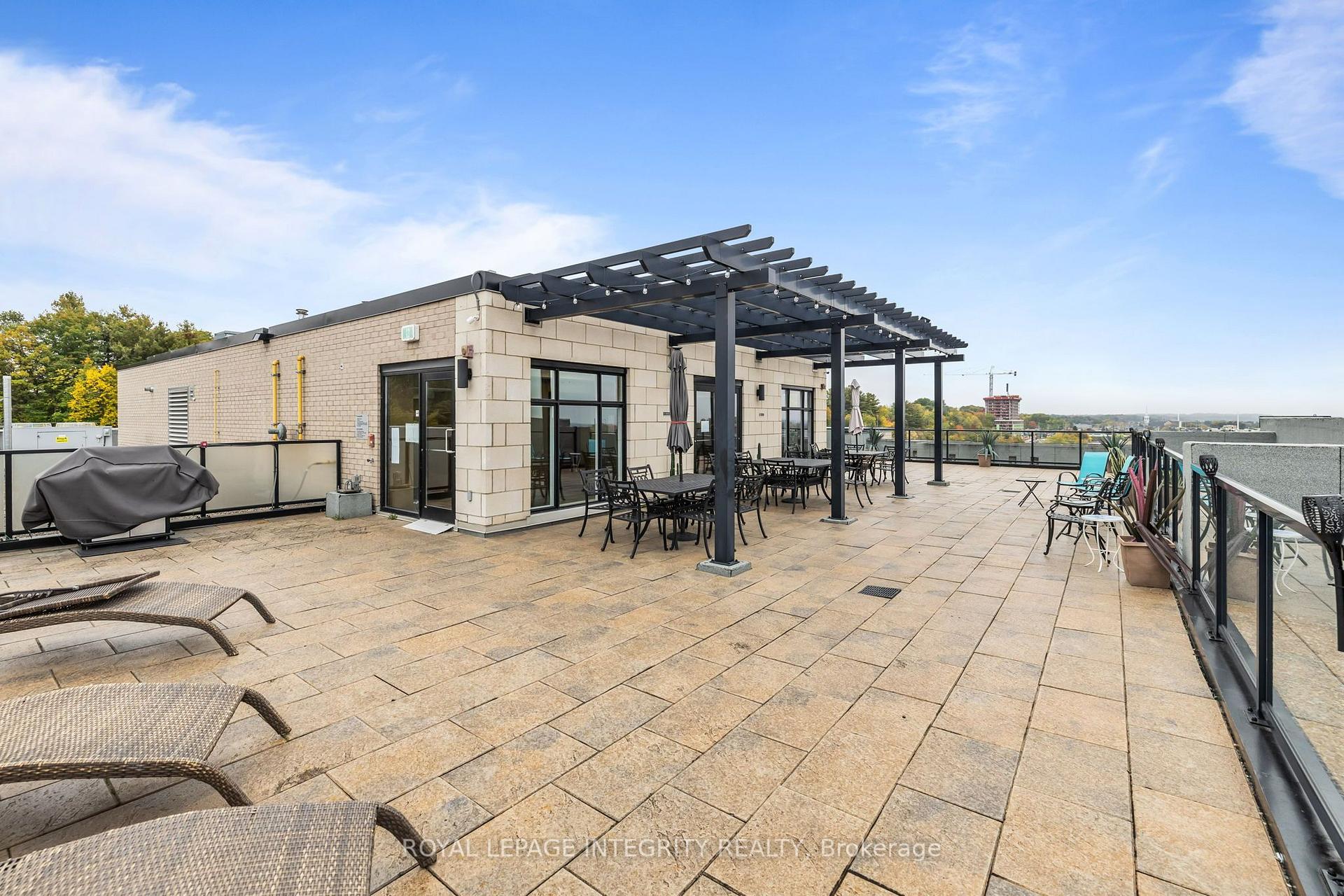 Photo 23 of Unit 309, 310 Centrum Boulevard, Ottawa, Bilberry Creek/Queenswood Heights — HOMEH