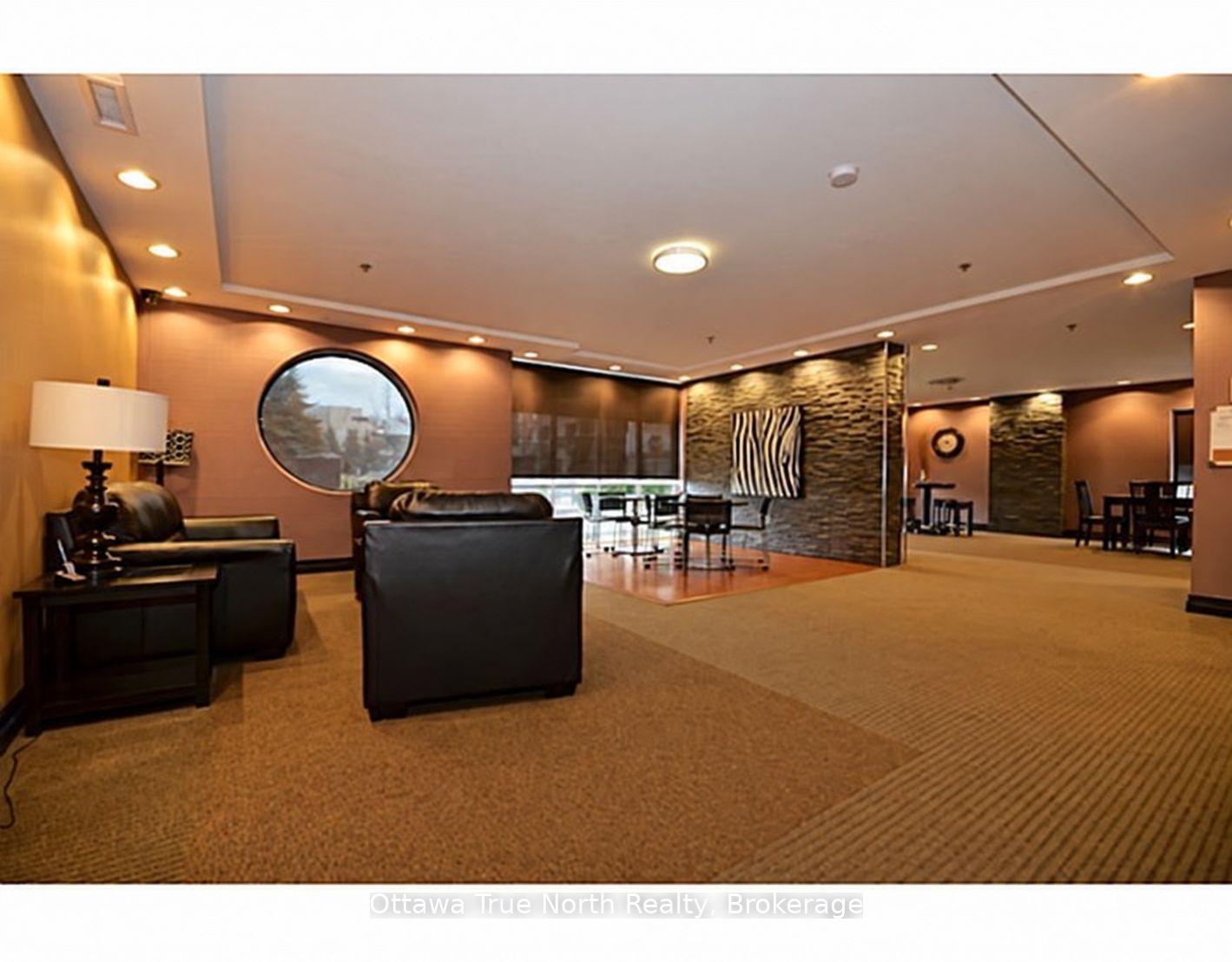 Photo 5 of Unit 710, 314 Central Park Drive, Ottawa, Central Park — HOMEH