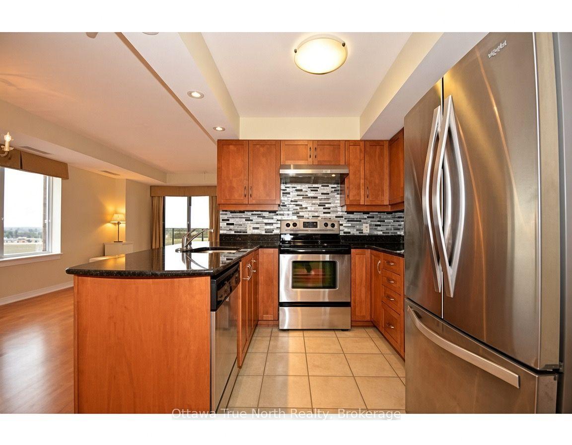Photo 18 of Unit 710, 314 Central Park Drive, Ottawa, Central Park — HOMEH
