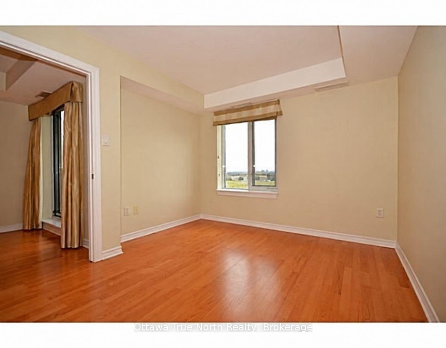 Photo 20 of Unit 710, 314 Central Park Drive, Ottawa, Central Park — HOMEH
