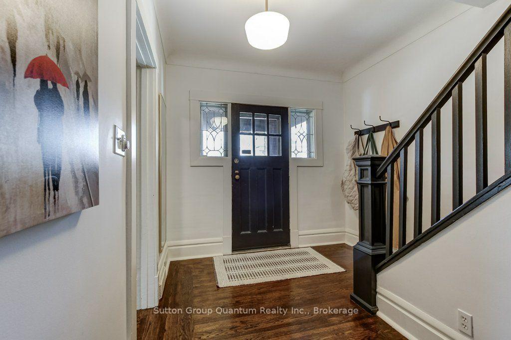 Photo 8 of 43 Rosslyn Avenue S, Hamilton, Delta — HOMEH