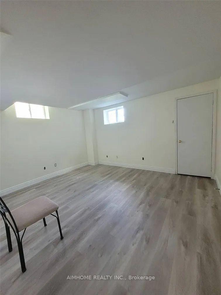 Photo 4 of 39 Candlebrook Crescent, Scarborough, L'Amoreaux — HOMEH