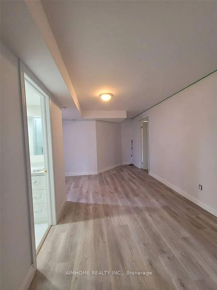 Photo 6 of 39 Candlebrook Crescent, Scarborough, L'Amoreaux — HOMEH