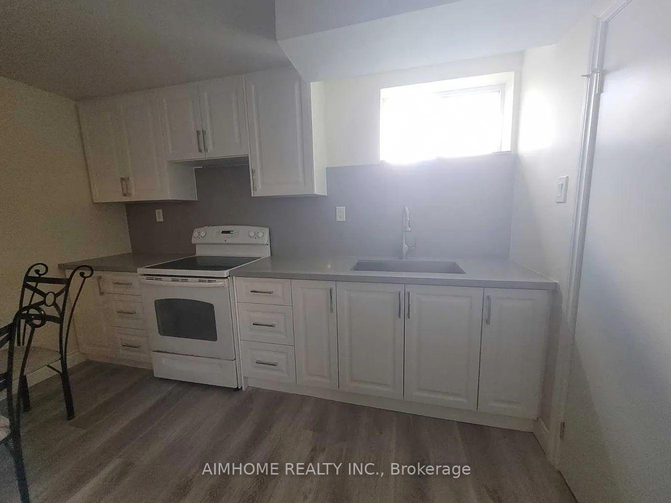 Photo 7 of 39 Candlebrook Crescent, Scarborough, L'Amoreaux — HOMEH