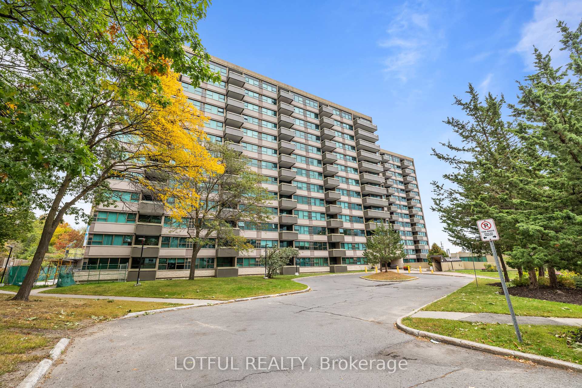 Photo of Unit 104, 555 Brittany Drive