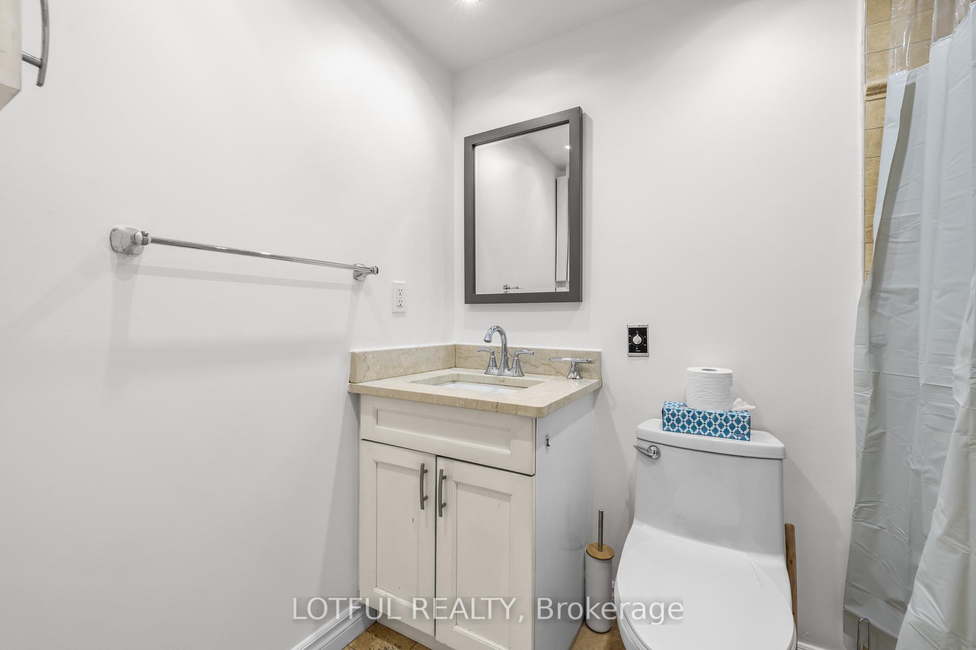 Photo 18 of Unit 104, 555 Brittany Drive, Ottawa, Viscount Alexander Park — HOMEH