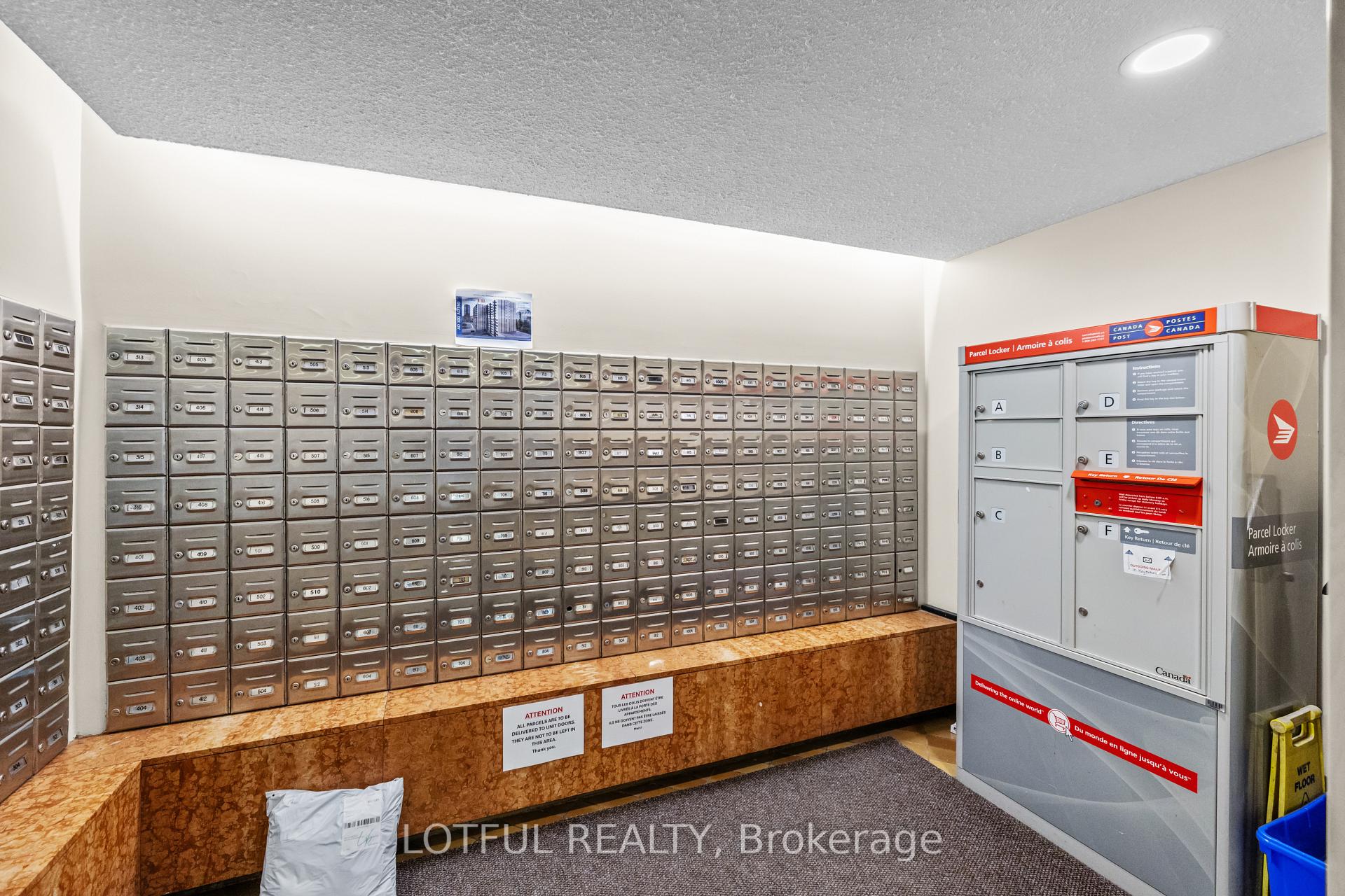 Photo 29 of Unit 104, 555 Brittany Drive, Ottawa, Viscount Alexander Park — HOMEH