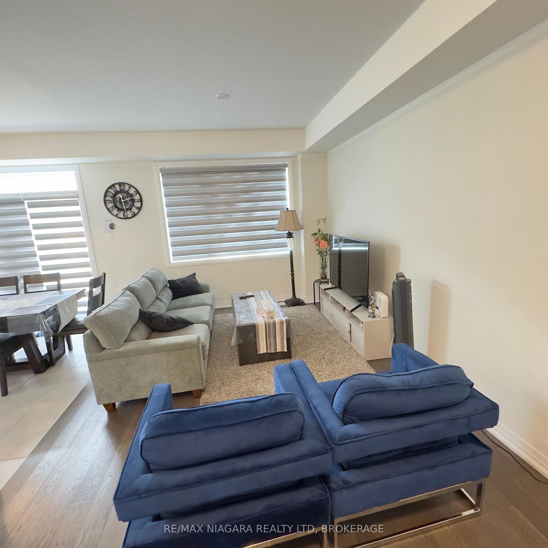 Photo 5 of 20 Velvet Way, Thorold, Rolling Meadows — HOMEH