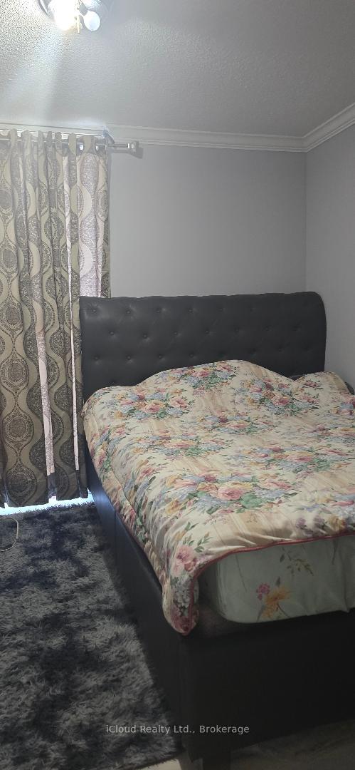 Photo 4 of Unit 706, 600 Rexdale Boulevard, Etobicoke, West Humber-Clairville — HOMEH