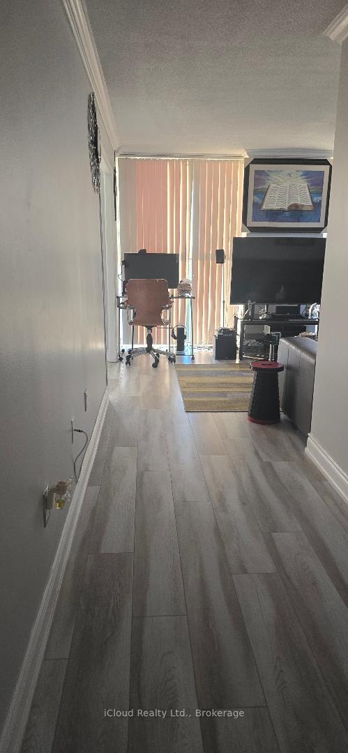 Photo 7 of Unit 706, 600 Rexdale Boulevard, Etobicoke, West Humber-Clairville — HOMEH