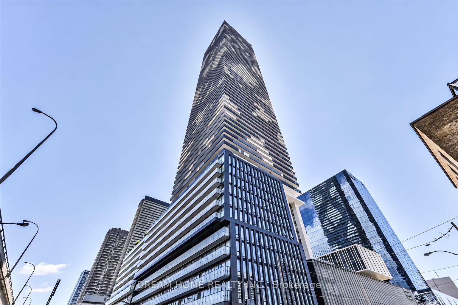 Photo 3 of Unit 6006, 55 Cooper Street, Toronto, Waterfront Communities — HOMEH