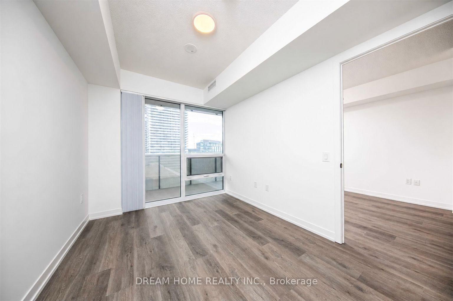 Photo 16 of Unit 6006, 55 Cooper Street, Toronto, Waterfront Communities — HOMEH