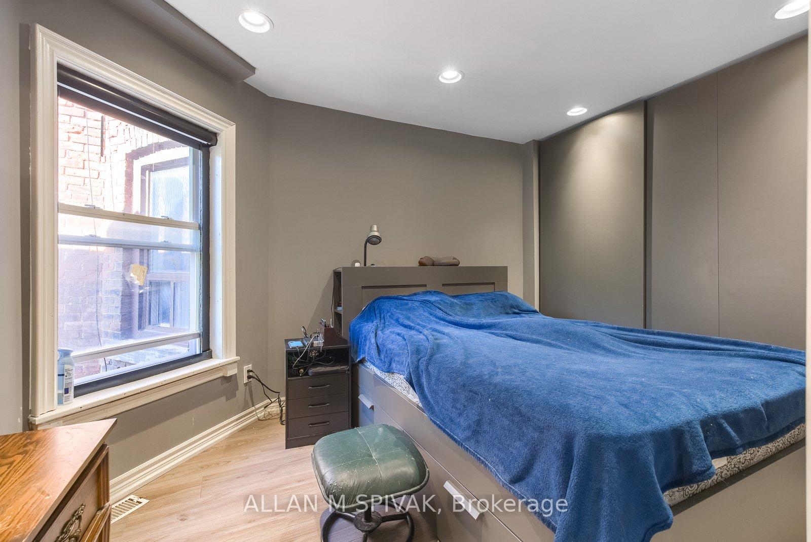 Photo 10 of 442 Crawford Street, Toronto, Palmerston-Little Italy — HOMEH