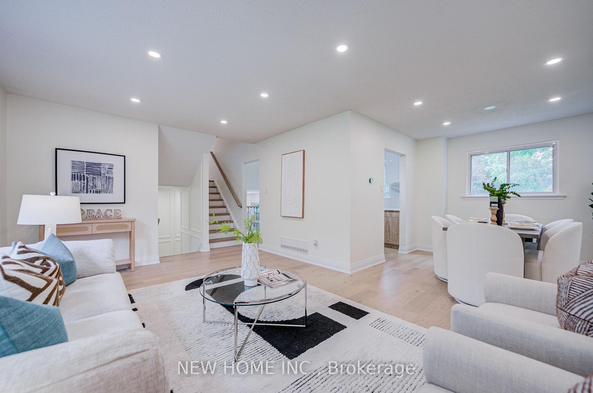 Photo 13 of 26 Penwick Crescent, Richmond Hill, North Richvale — HOMEH