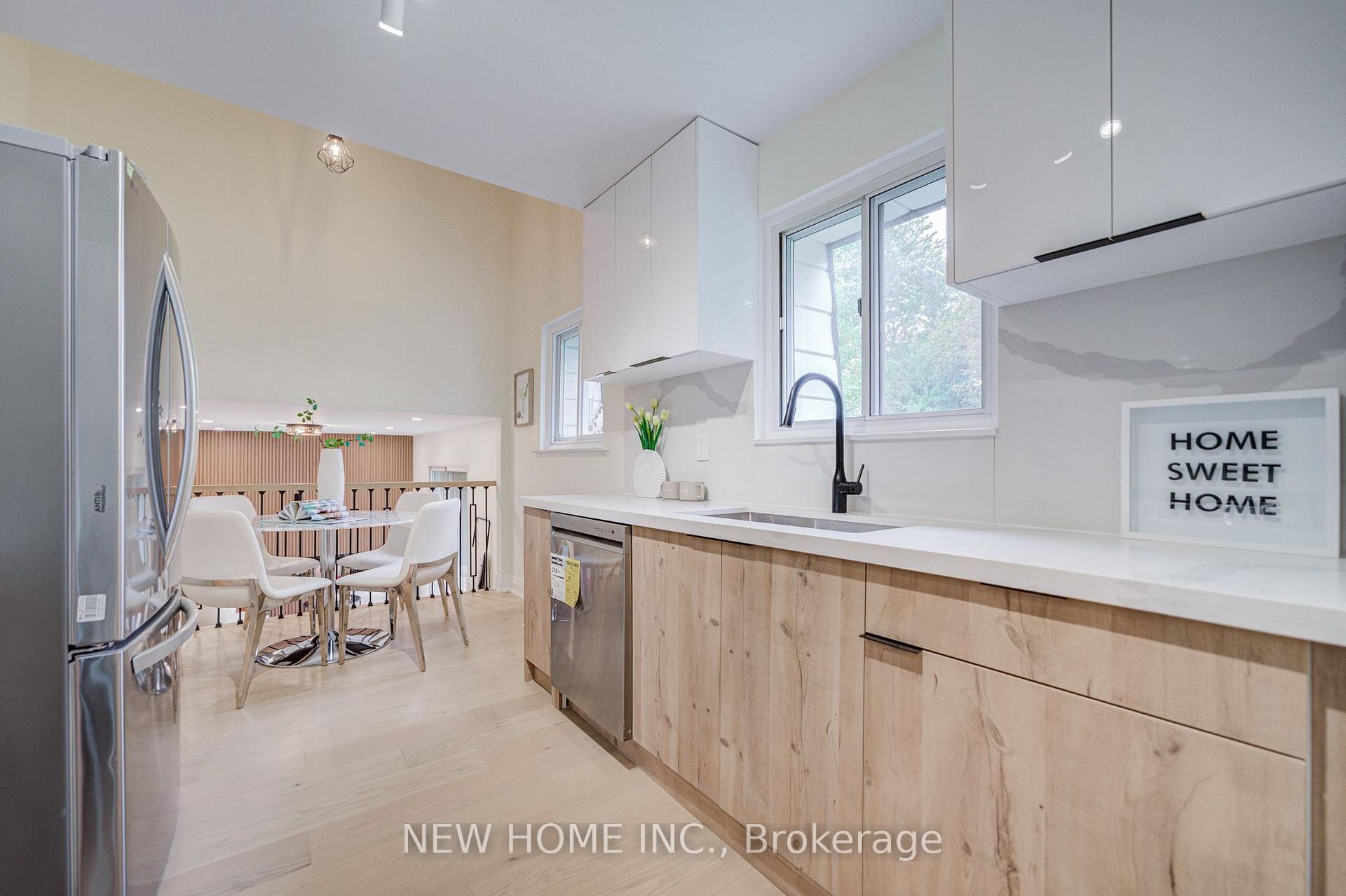Photo 16 of 26 Penwick Crescent, Richmond Hill, North Richvale — HOMEH