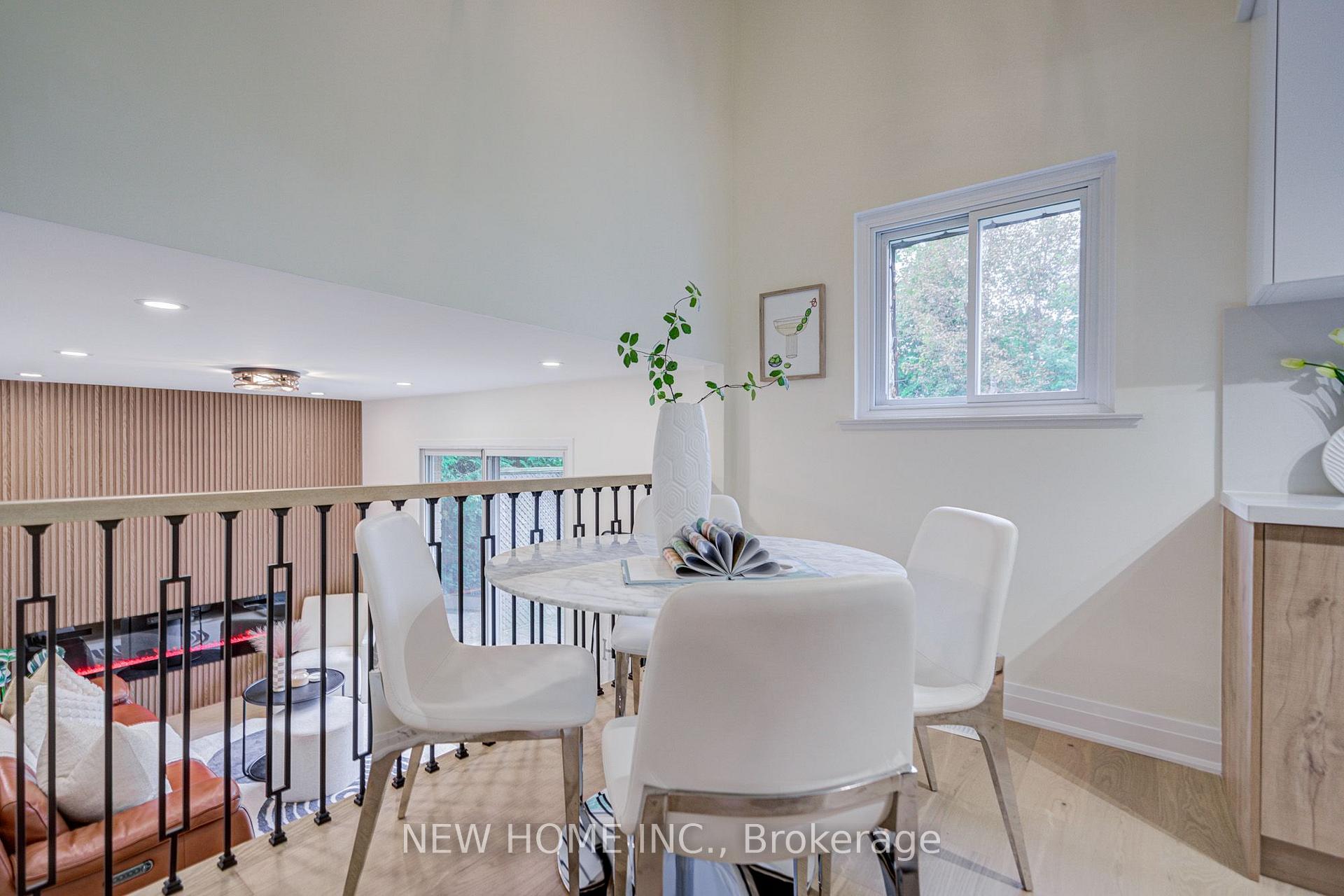 Photo 17 of 26 Penwick Crescent, Richmond Hill, North Richvale — HOMEH