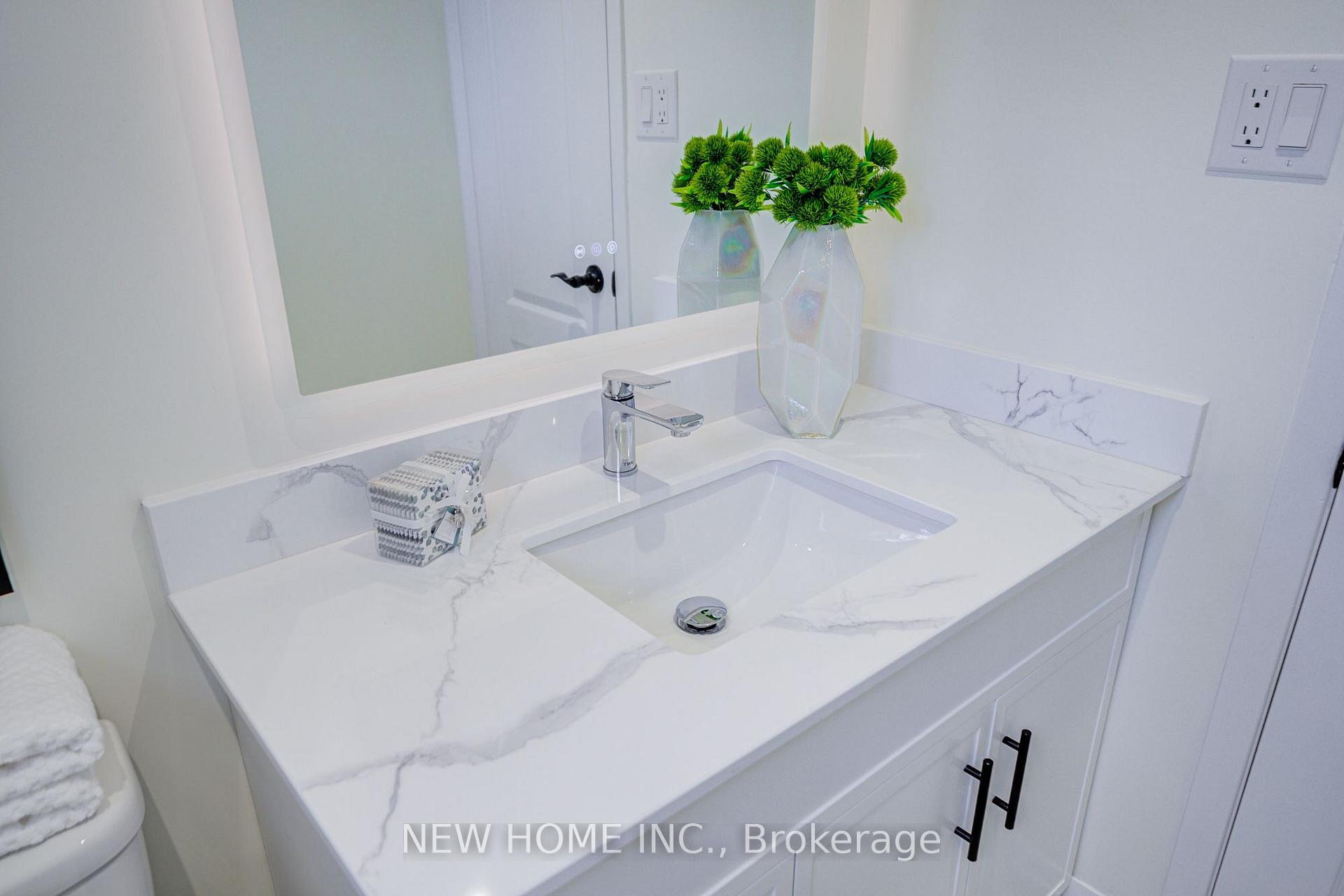 Photo 22 of 26 Penwick Crescent, Richmond Hill, North Richvale — HOMEH