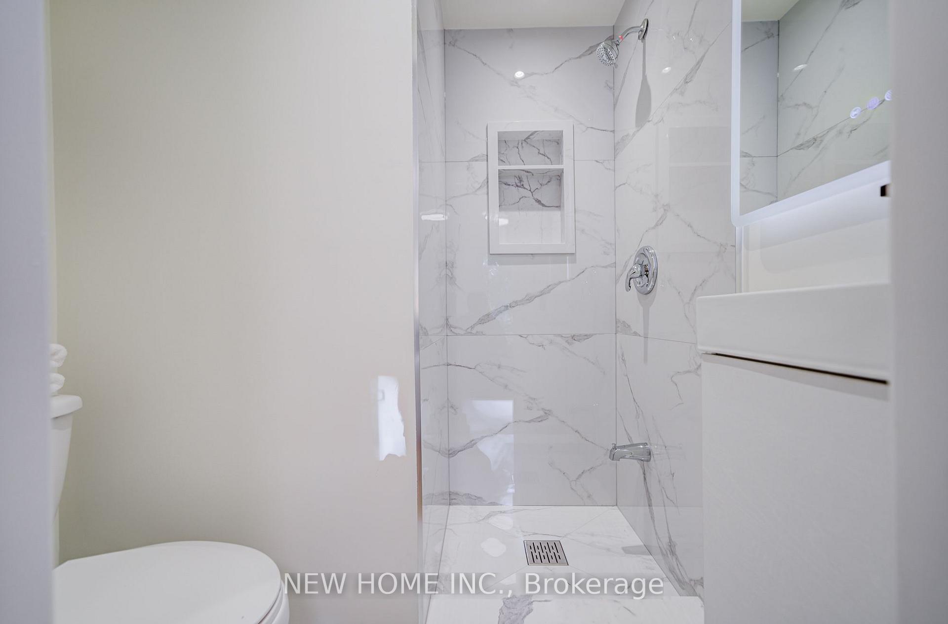 Photo 34 of 26 Penwick Crescent, Richmond Hill, North Richvale — HOMEH